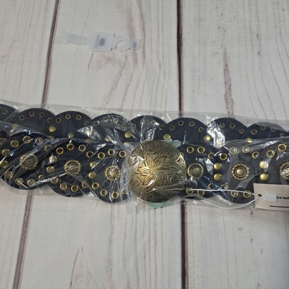 Brown and Gold Women's Belt - Picture 6 of 8